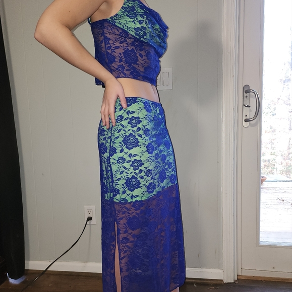 NWT Dolls Kill Gorgeous Purple, Green , Midi Crop Top Skirt Set 💜 - Picture 3 of 12